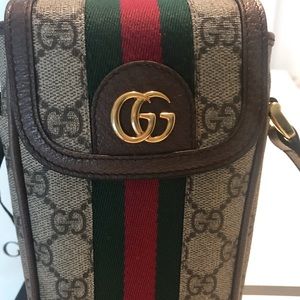 Brown Ophidia GG Supreme mini bag.  Exquisite!